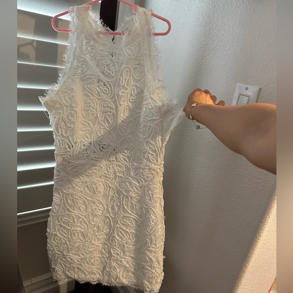 Cute mid dress white